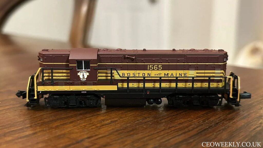 N Scale Boston and Maine Passenger Trains